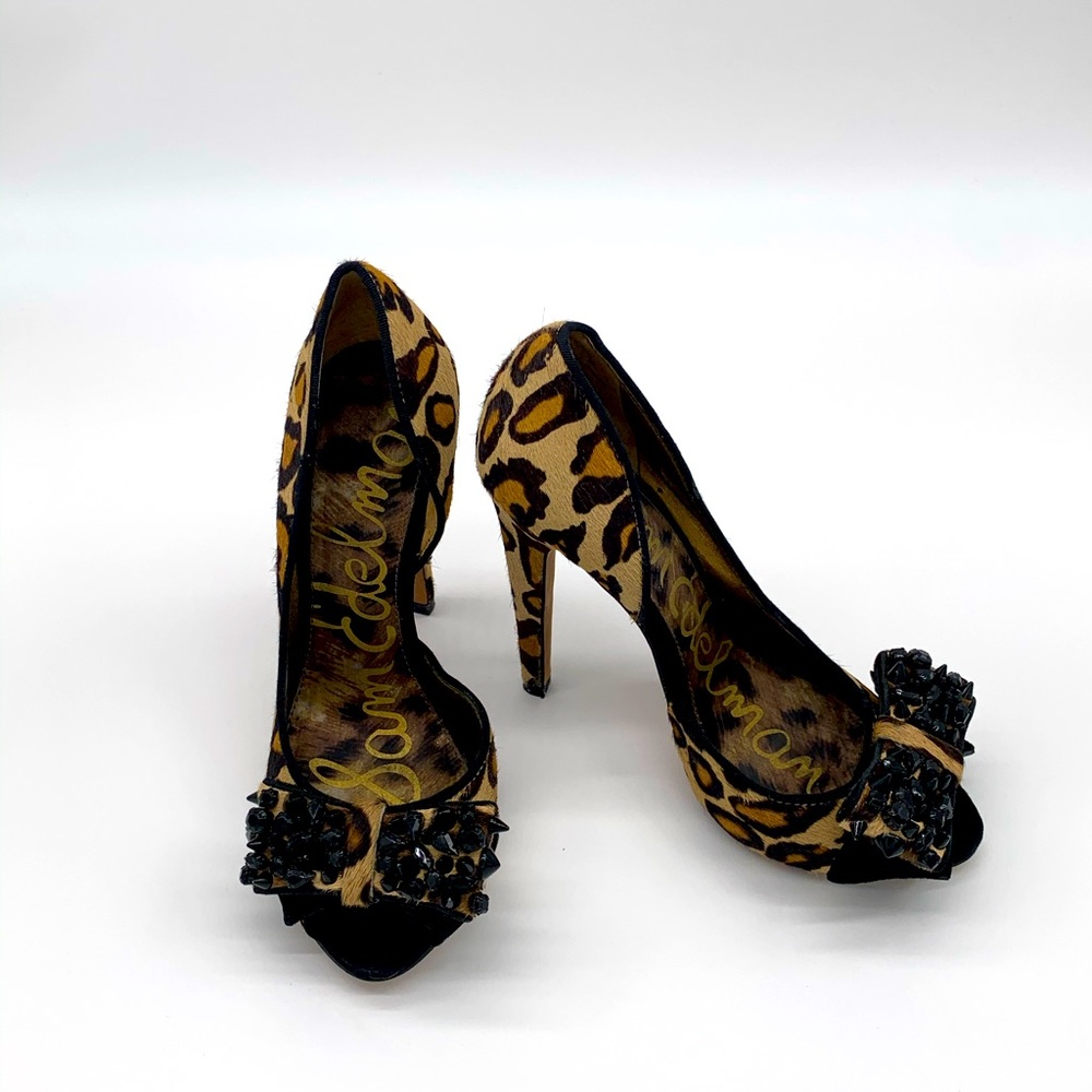 SAM EDELMAN Lorna Leopard-Print Spiked Bow Pump